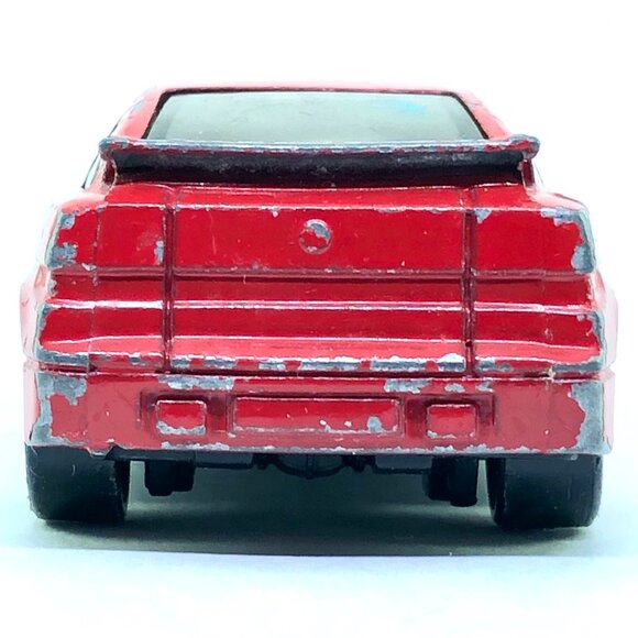 Matchbox 1989-1991 Alfa Romeo SZ red Collectible 1/64 Scale Diecast Model AS IS - Picture 4 of 14